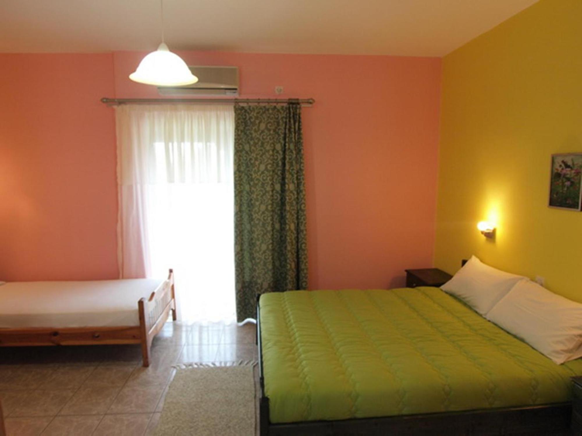 Elena Apartments Stoypa Stoúpa الغرفة الصورة